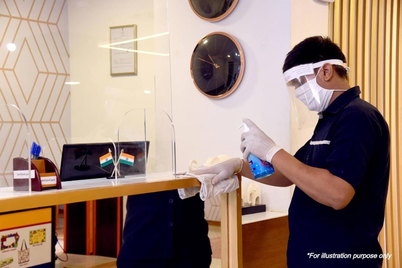 Oyo Flagship 71595 Hotel Lakhdatar Shegaon Esterno foto